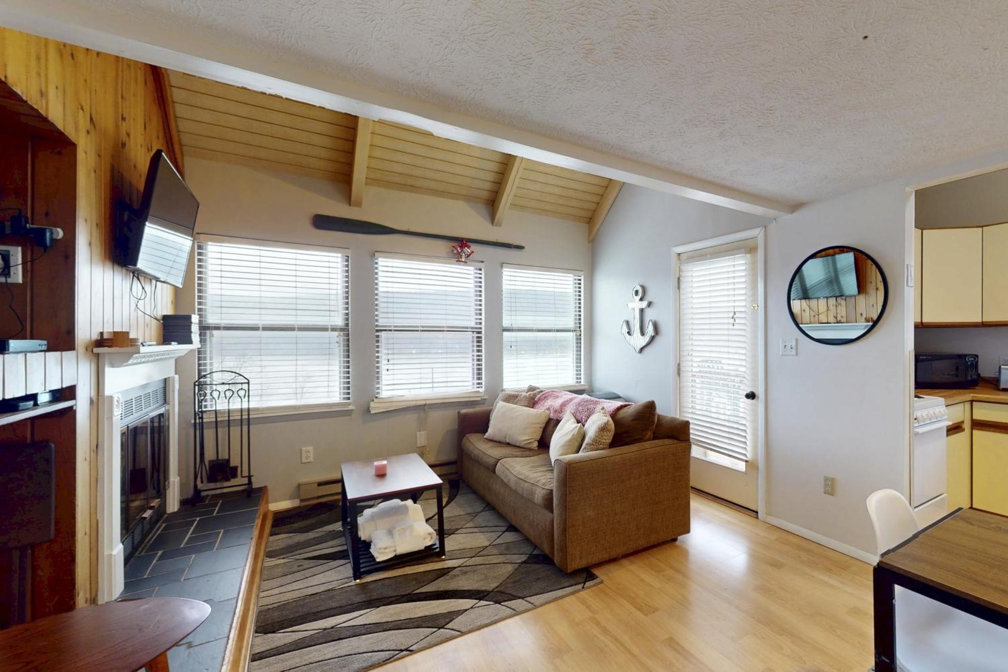Jeffrey Lane Condos Thayerville Quarto foto